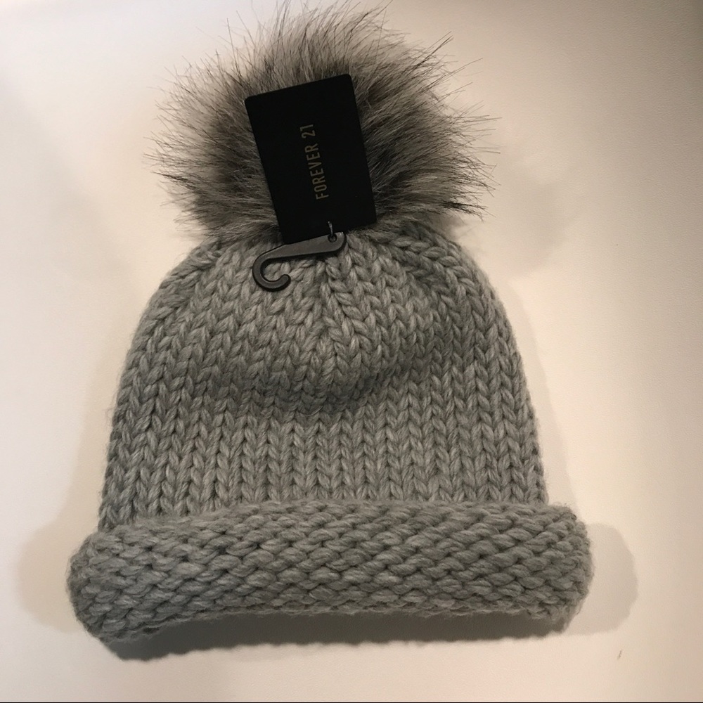 Forever 21 knitted beanie hat
